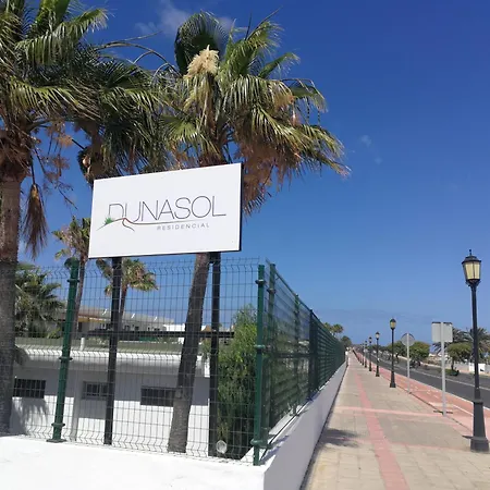 Sabai Semesterbostad *