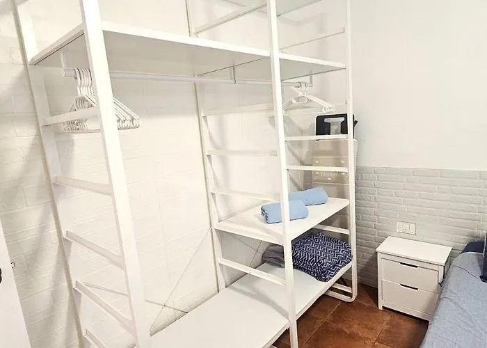 Sabai Semesterbostad *