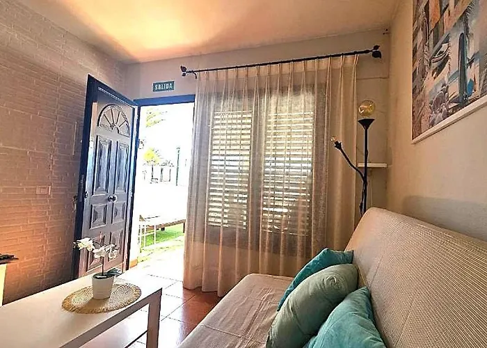 Sabai Semesterbostad *